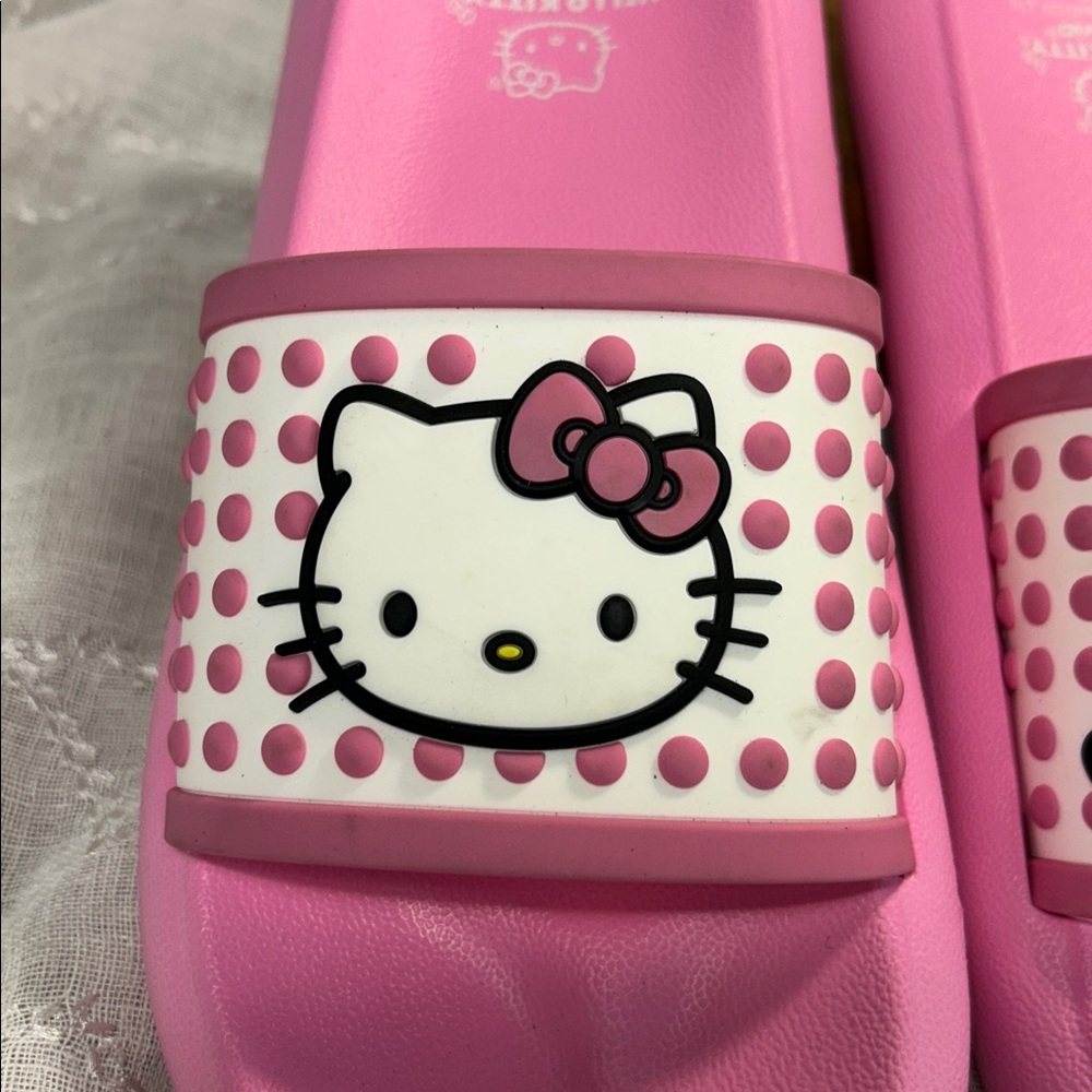 NWT Hello Kitty slide in sandals slides - Picture 6 of 9